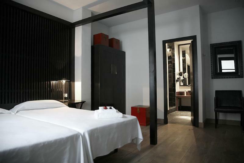 Market Hotell